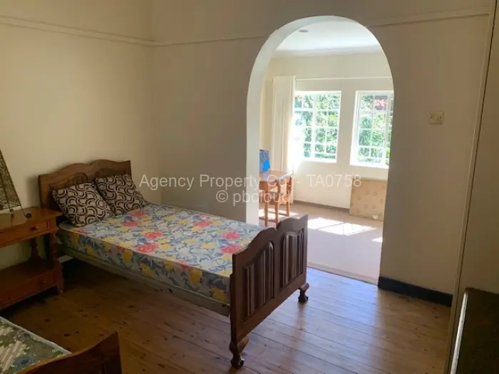 3 Bedroom House to Rent in Milton Park