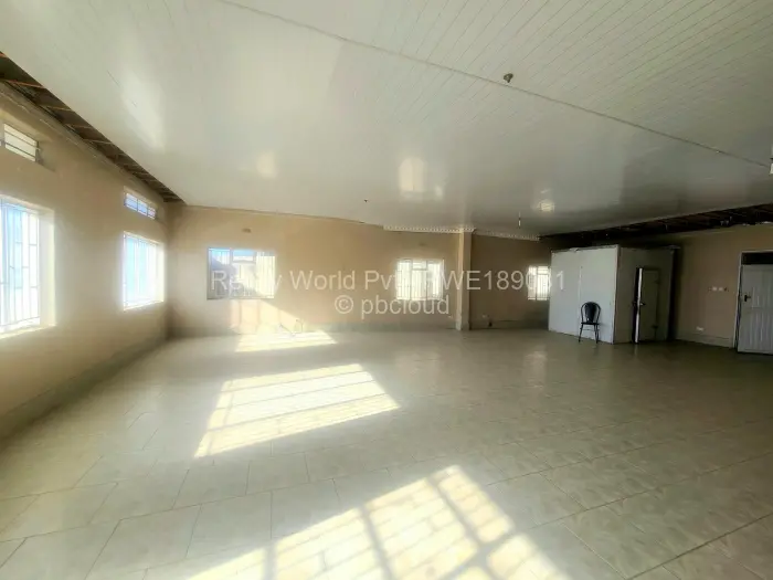Warehouse/Industrial for Sale in Chitungwiza, Chitungwiza