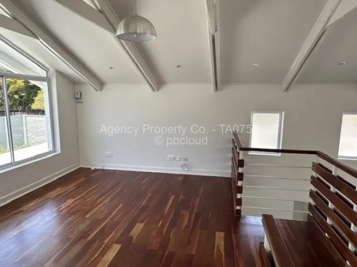 Townhouse/Cluster to Rent in Highlands, Harare