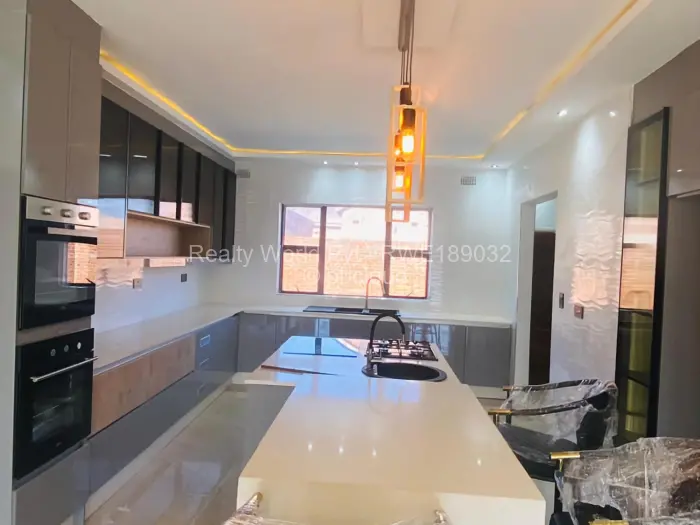 5 Bedroom House for Sale in Mount Pleasant Heights, Harare