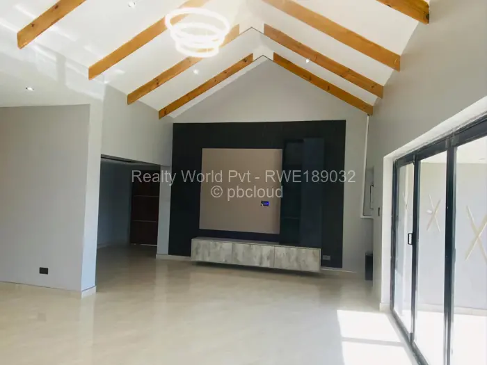 5 Bedroom House for Sale in Mount Pleasant Heights, Harare