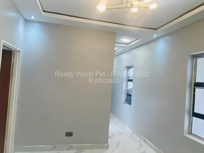 5 Bedroom House for Sale in Mount Pleasant Heights, Harare