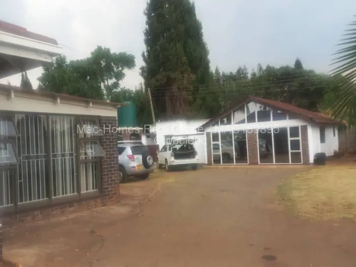 4 Bedroom House for Sale in Eastlea, Harare