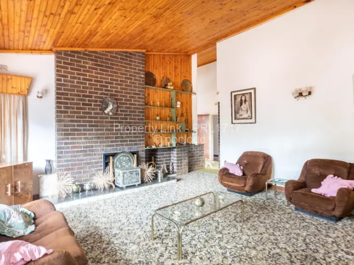 3 Bedroom House for Sale in Bluff Hill, Harare