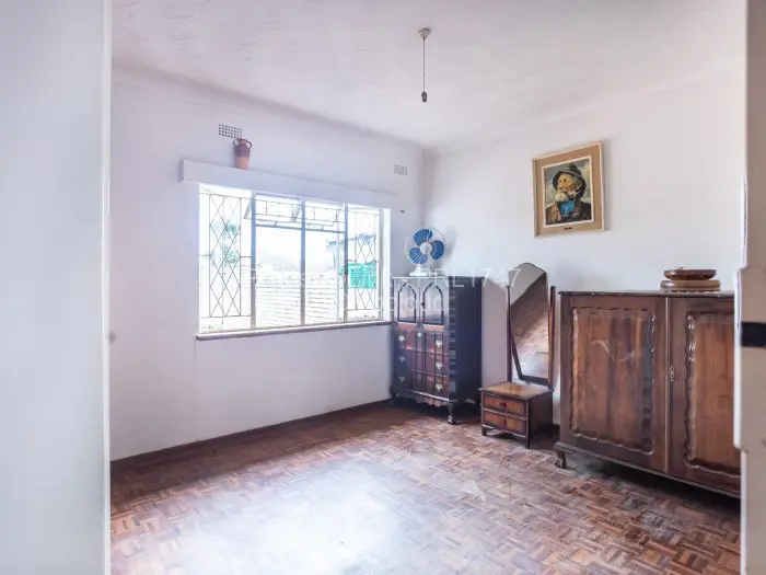 3 Bedroom House for Sale in Bluff Hill, Harare