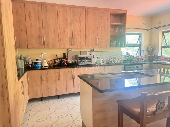 5 Bedroom House for Sale in Shawasha Hills, Harare
