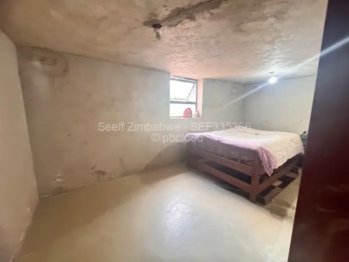 5 Bedroom House for Sale in Shawasha Hills, Harare