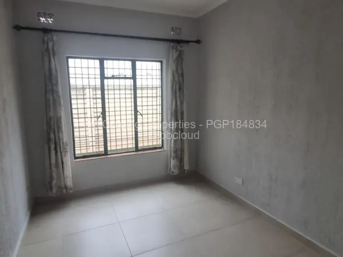 Townhouse/Cluster to Rent in Greendale North, Harare