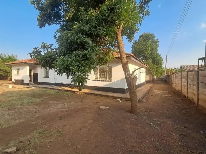 4 Bedroom House to Rent in Marlborough, Harare