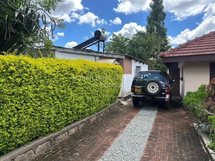 3 Bedroom House for Sale in Mabelreign, Harare
