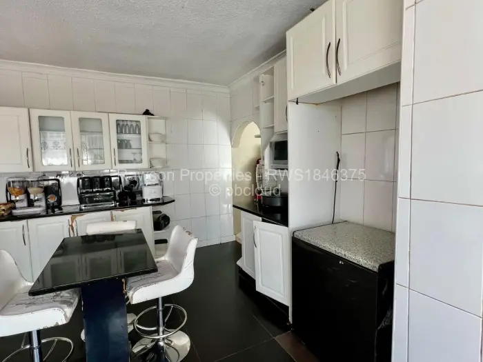 8 Bedroom House for Sale in Avondale West, Harare