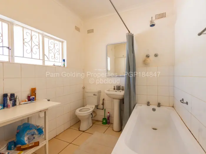 4 Bedroom House for Sale in Greendale, Harare