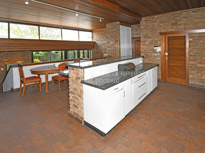 Townhouse/Cluster for Sale in Johannesburg CBD, Johannesburg