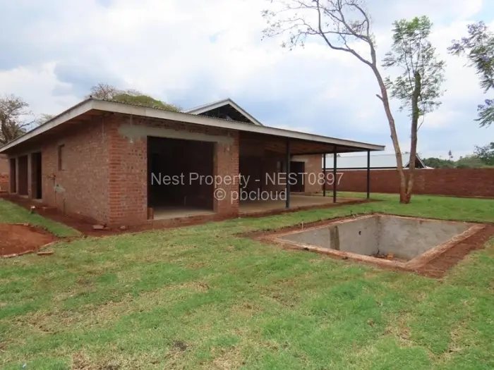 Townhouse/Cluster for Sale in Colne Valley, Harare