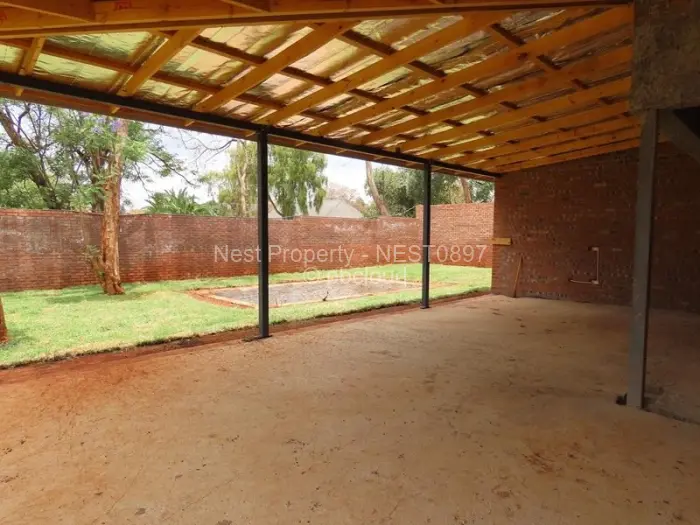 Townhouse/Cluster for Sale in Colne Valley, Harare