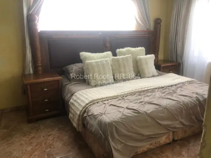 4 Bedroom House for Sale in Kuwadzana, Harare