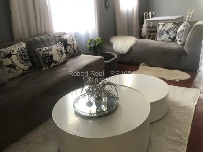 4 Bedroom House for Sale in Kuwadzana, Harare