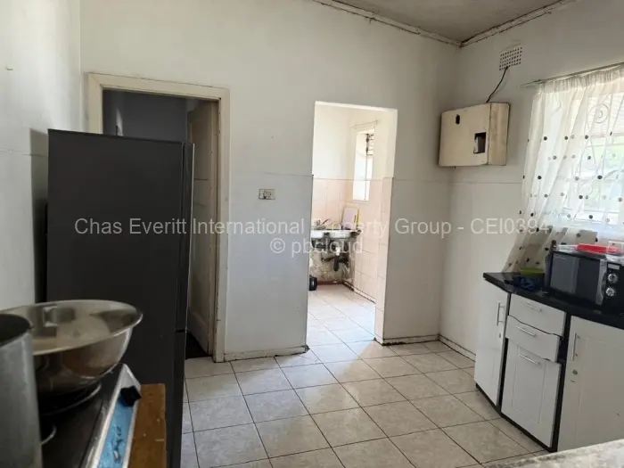 3 Bedroom House for Sale in Hillcrest, Bulawayo