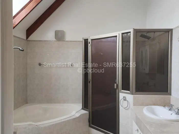 4 Bedroom House for Sale in Emerald Hill, Harare