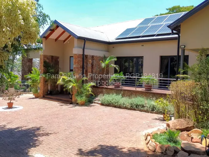 9 Bedroom House for Sale in Christon Bank, Christon Bank