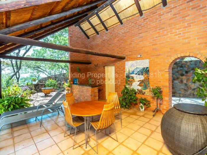 9 Bedroom House for Sale in Christon Bank, Christon Bank