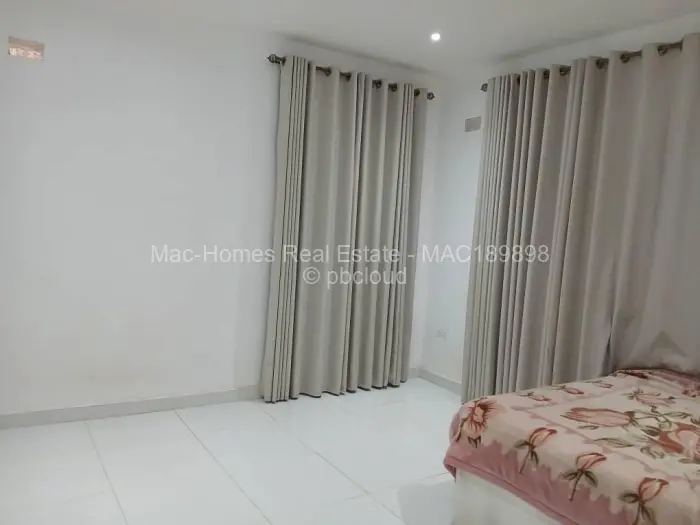 4 Bedroom House for Sale in Crowhill Views, Harare