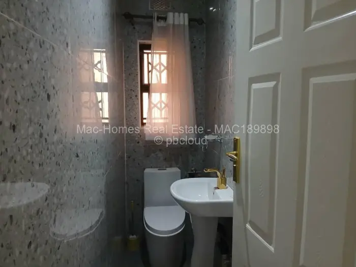 4 Bedroom House for Sale in Crowhill Views, Harare