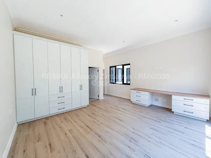 Townhouse/Cluster to Rent in Pomona, Harare