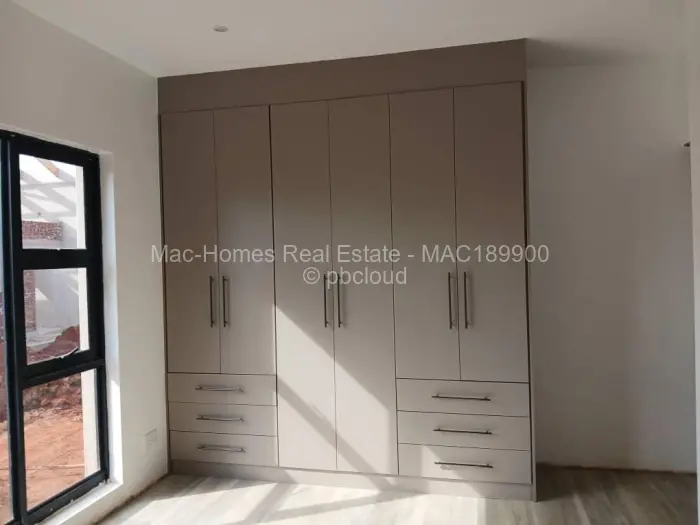 Townhouse/Cluster for Sale in Pomona, Harare