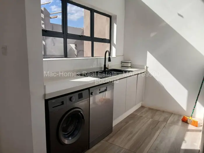 Townhouse/Cluster for Sale in Pomona, Harare