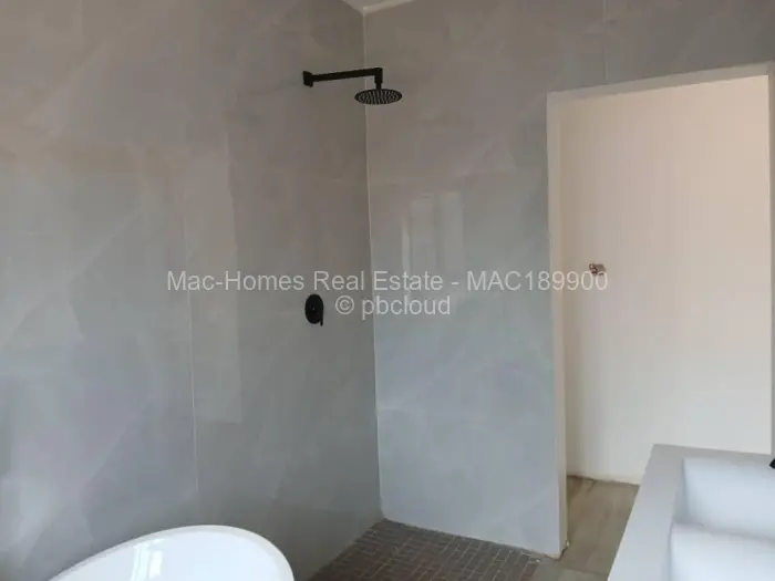 Townhouse/Cluster for Sale in Pomona, Harare