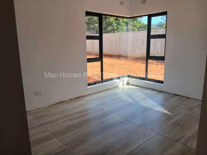 Townhouse/Cluster for Sale in Pomona, Harare