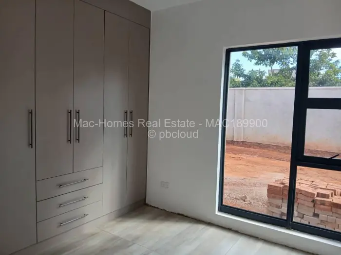 Townhouse/Cluster for Sale in Pomona, Harare