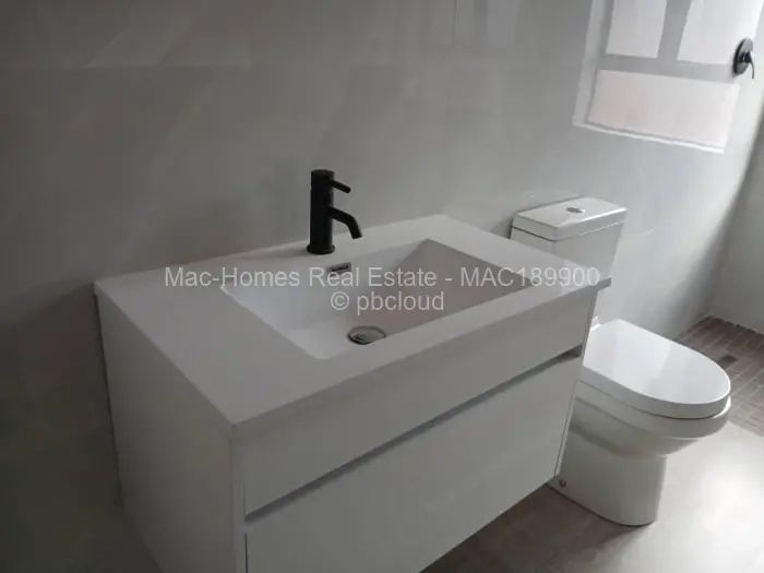 Townhouse/Cluster for Sale in Pomona, Harare