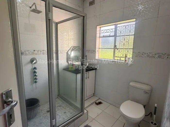 Townhouse/Cluster for Sale in Waterfalls, Harare