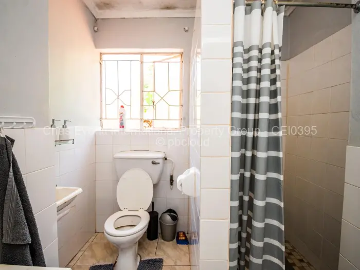 2 Bedroom House for Sale in Helensvale, Harare