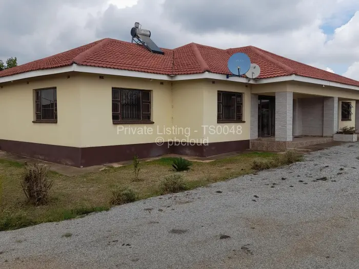 Townhouse/Cluster to Rent in Mount Pleasant, Harare