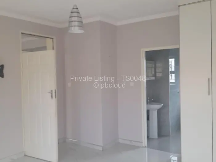 Townhouse/Cluster to Rent in Mount Pleasant, Harare