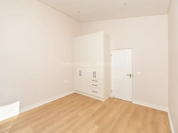 Townhouse/Cluster to Rent in Newlands, Harare