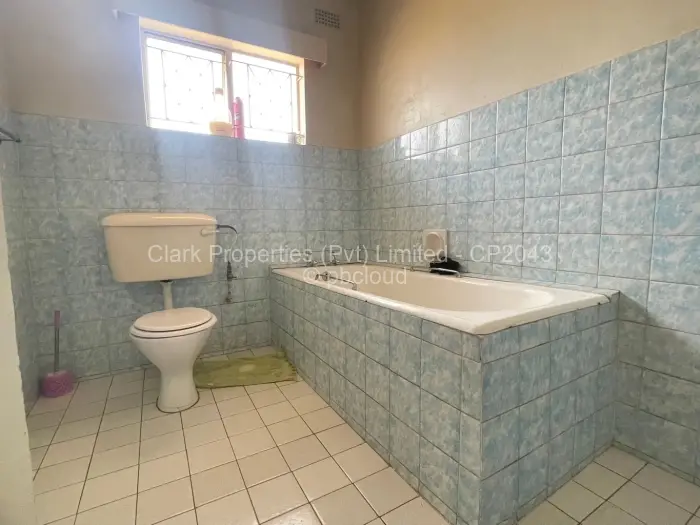 3 Bedroom House for Sale in Waterfalls, Harare