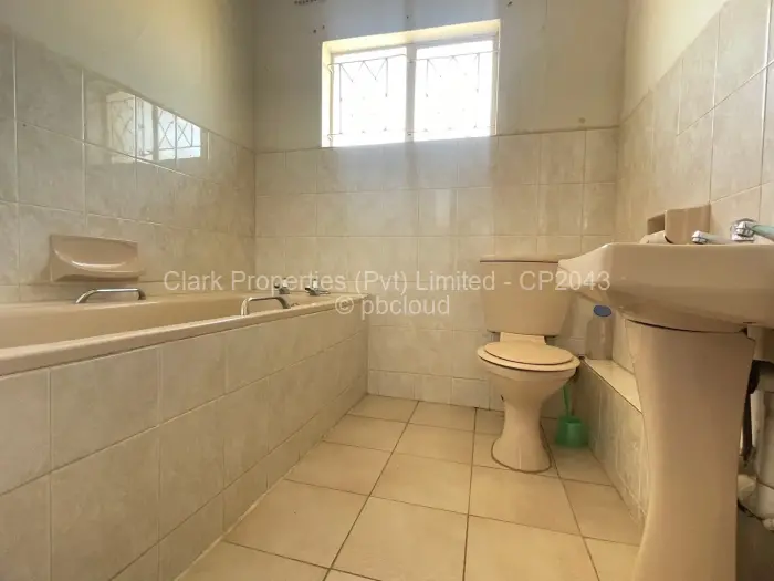 3 Bedroom House for Sale in Waterfalls, Harare