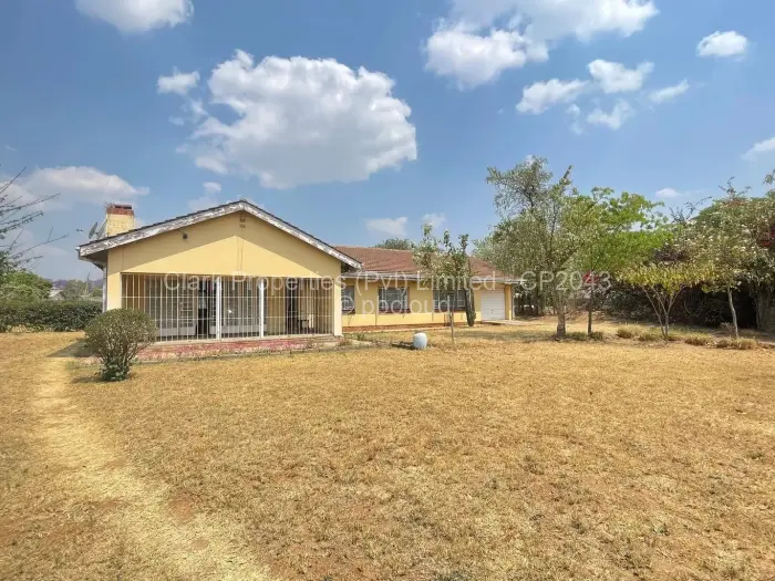3 Bedroom House for Sale in Waterfalls, Harare