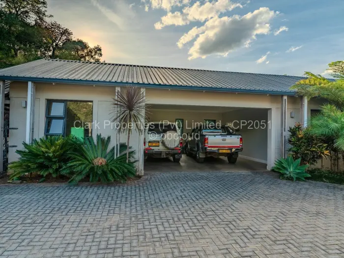 4 Bedroom House for Sale in Borrowdale Brooke, Harare