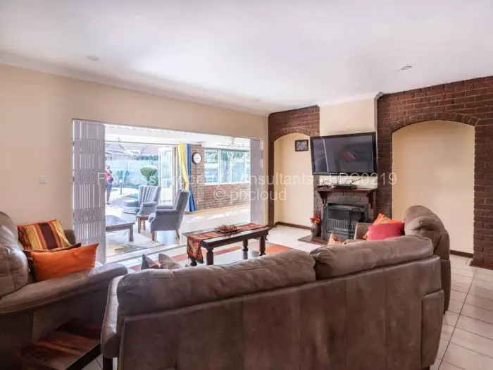 3 Bedroom House to Rent in Greendale, Harare