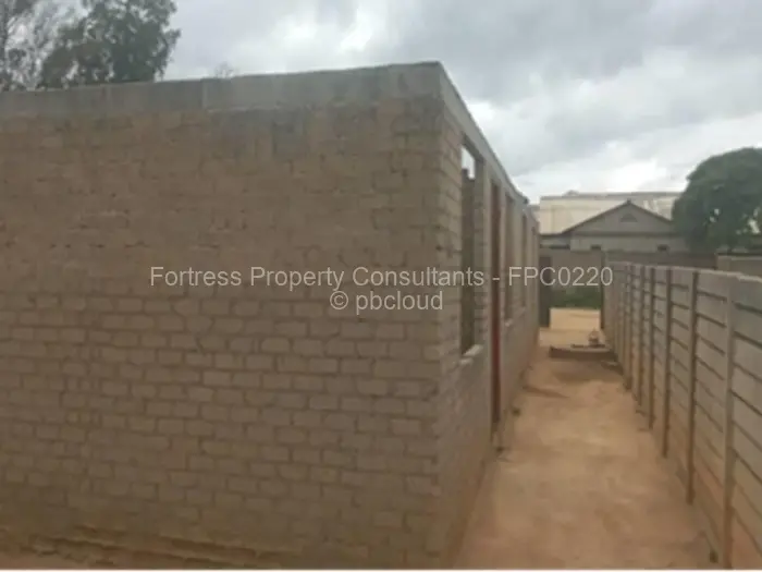 4 Bedroom House for Sale in Zengeza, Chitungwiza