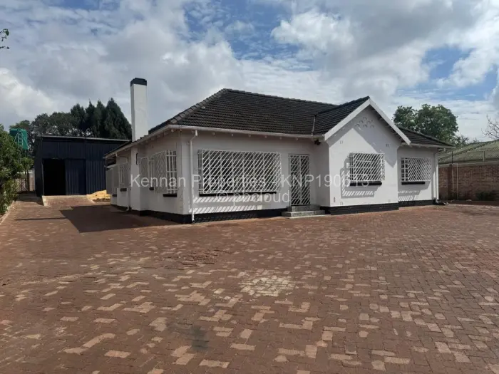 Commercial Stand for Sale in Eastlea, Harare