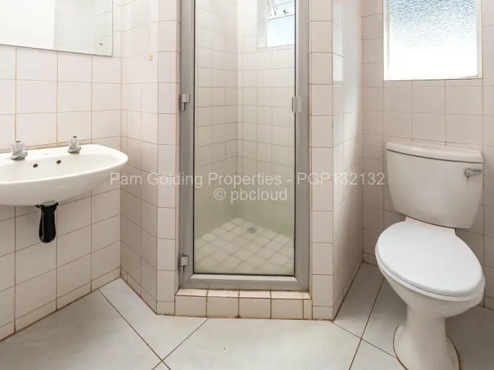 Townhouse/Cluster for Sale in Bluff Hill, Harare