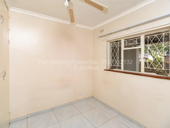 Townhouse/Cluster for Sale in Bluff Hill, Harare