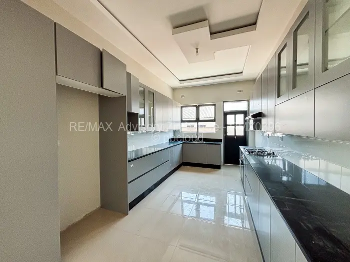 Townhouse/Cluster to Rent in Marlborough