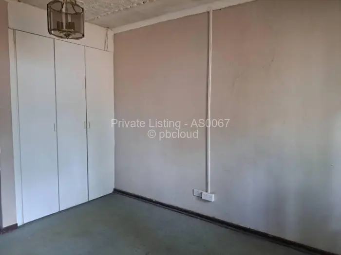 4 Bedroom House to Rent in Emerald Hill, Harare